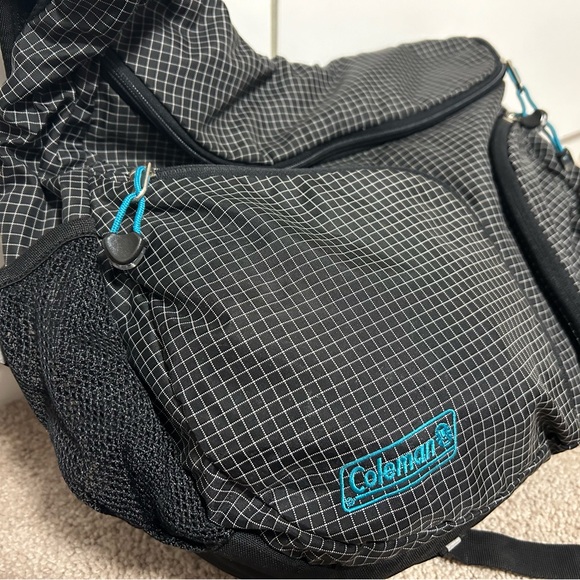Coleman one Shoulder bag - Picture 3 of 6